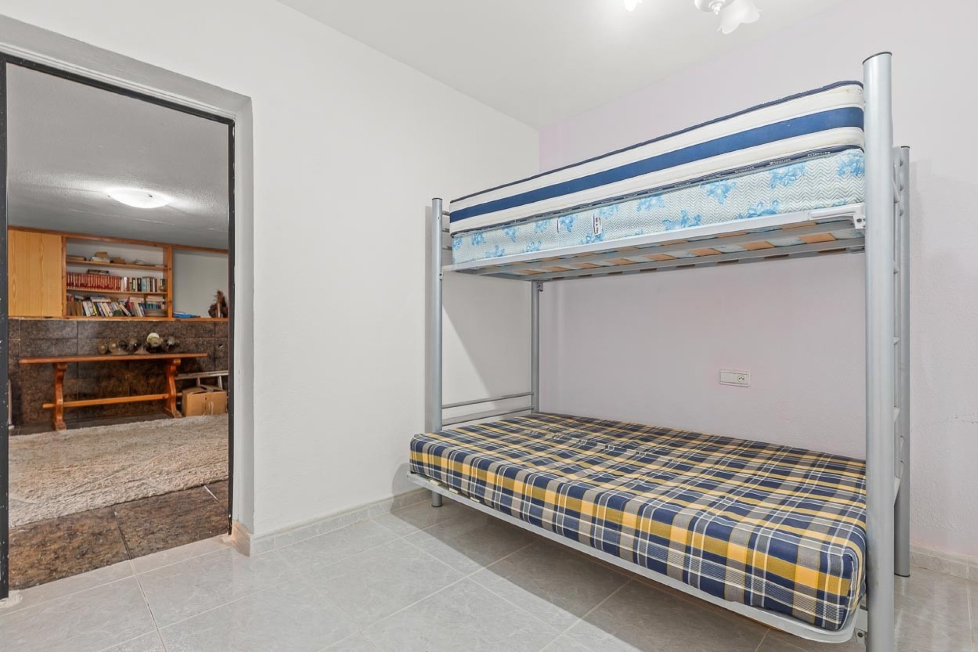 Reventa - Villa -
Villamartín - Las Filipinas