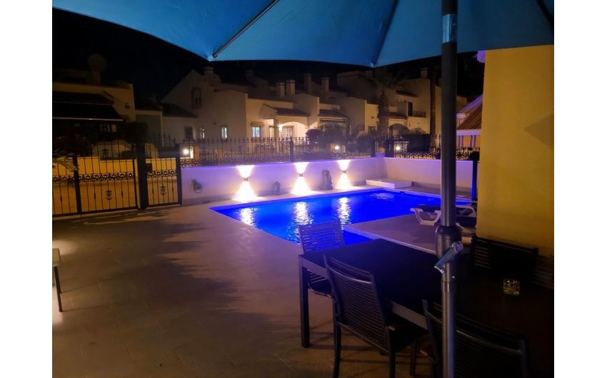 Reventa - Villa -
Villamartín - Los Dolses