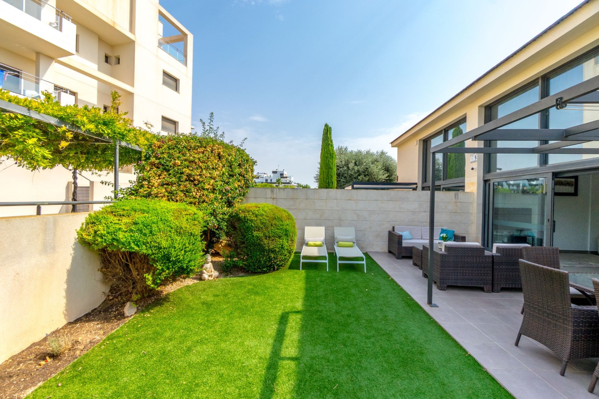 Reventa - Villa -
Villamartín - Los Dolses