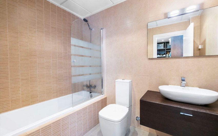 Reventa - Villa -
Villamartín - Los Dolses