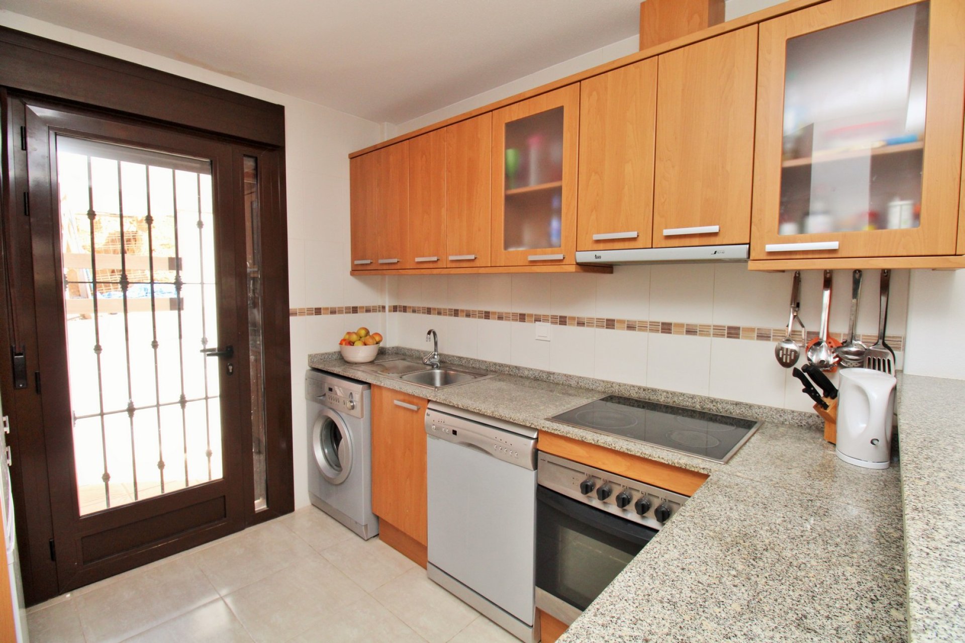 Reventa - Villa -
Villamartín - PAU 8