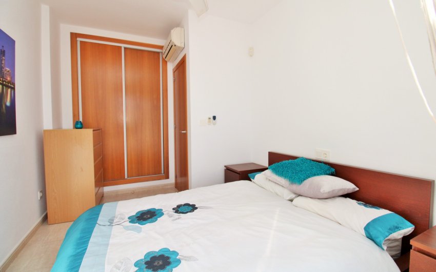 Reventa - Villa -
Villamartín - PAU 8