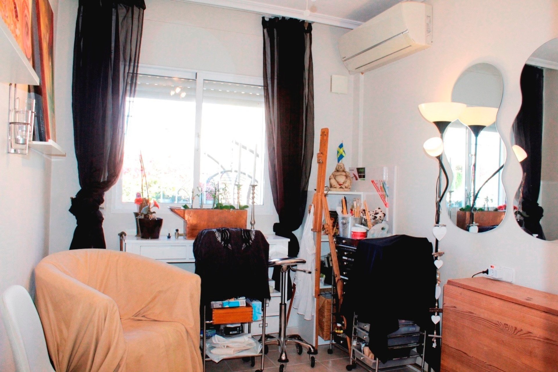 Reventa - Villa -
Villamartín - PAU 8