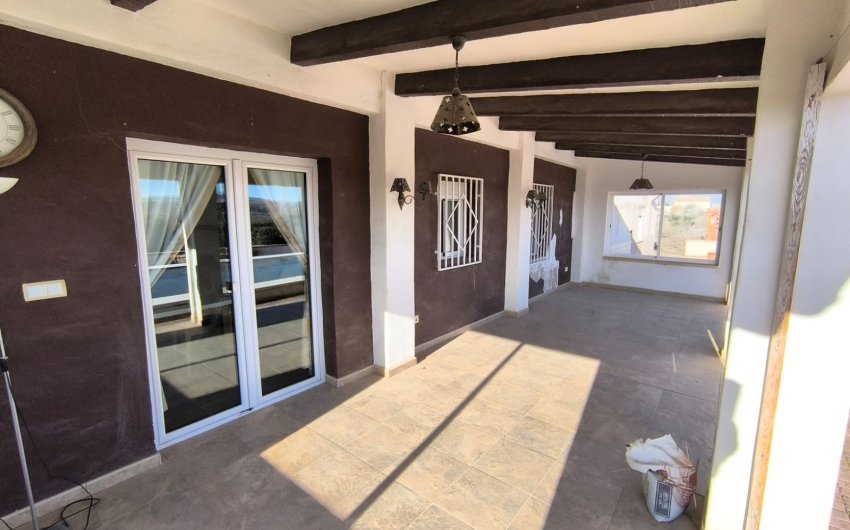 Reventa - Villa -
Villena - Inland