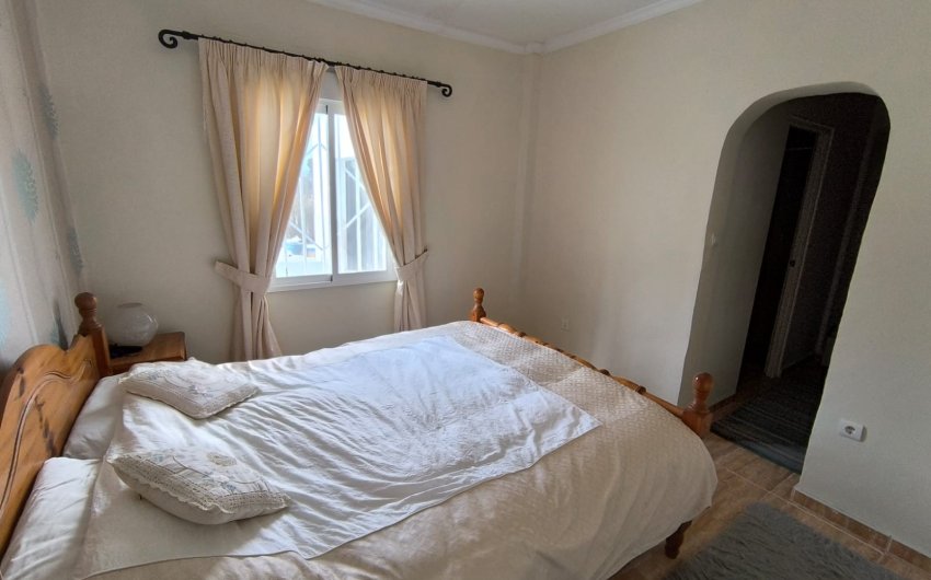 Reventa - Villa -
Villena - Inland