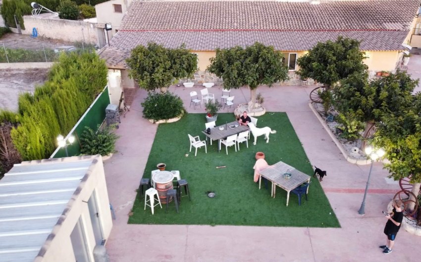 Reventa - Villa -
Villena - Inland