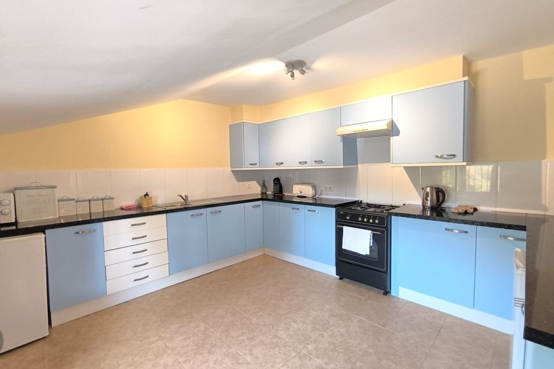 Reventa - Villa -
Villena - Inland