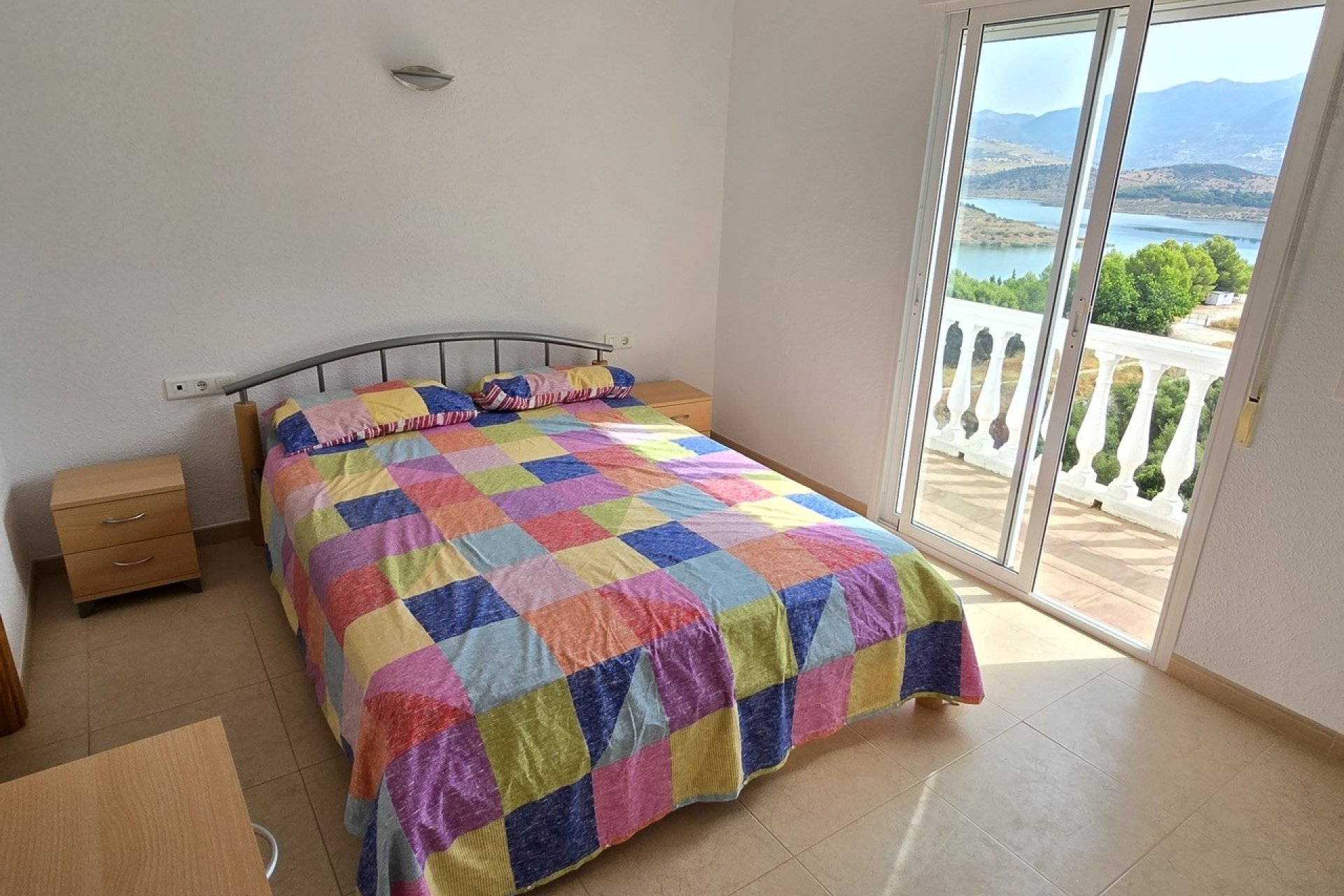 Reventa - Villa -
Vinuela - Inland