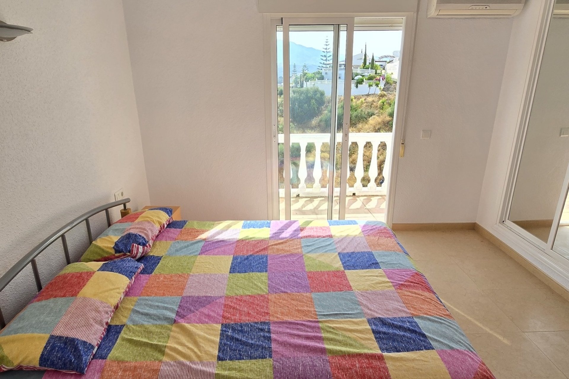 Reventa - Villa -
Vinuela - Inland