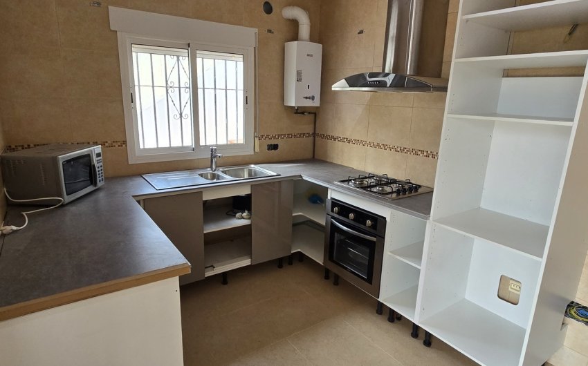 Reventa - Villa -
Vinuela - Inland