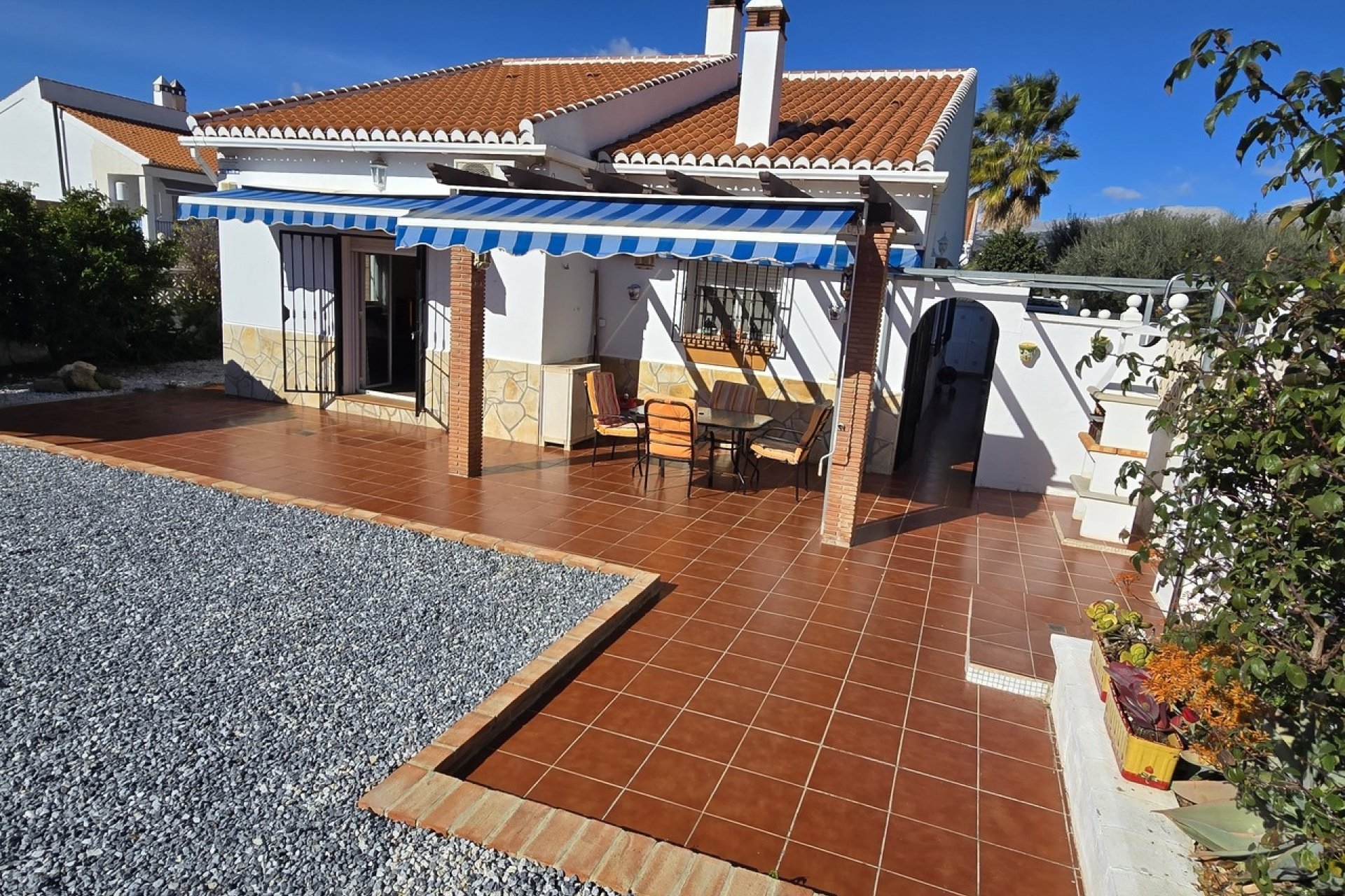 Reventa - Villa -
Vinuela - Inland