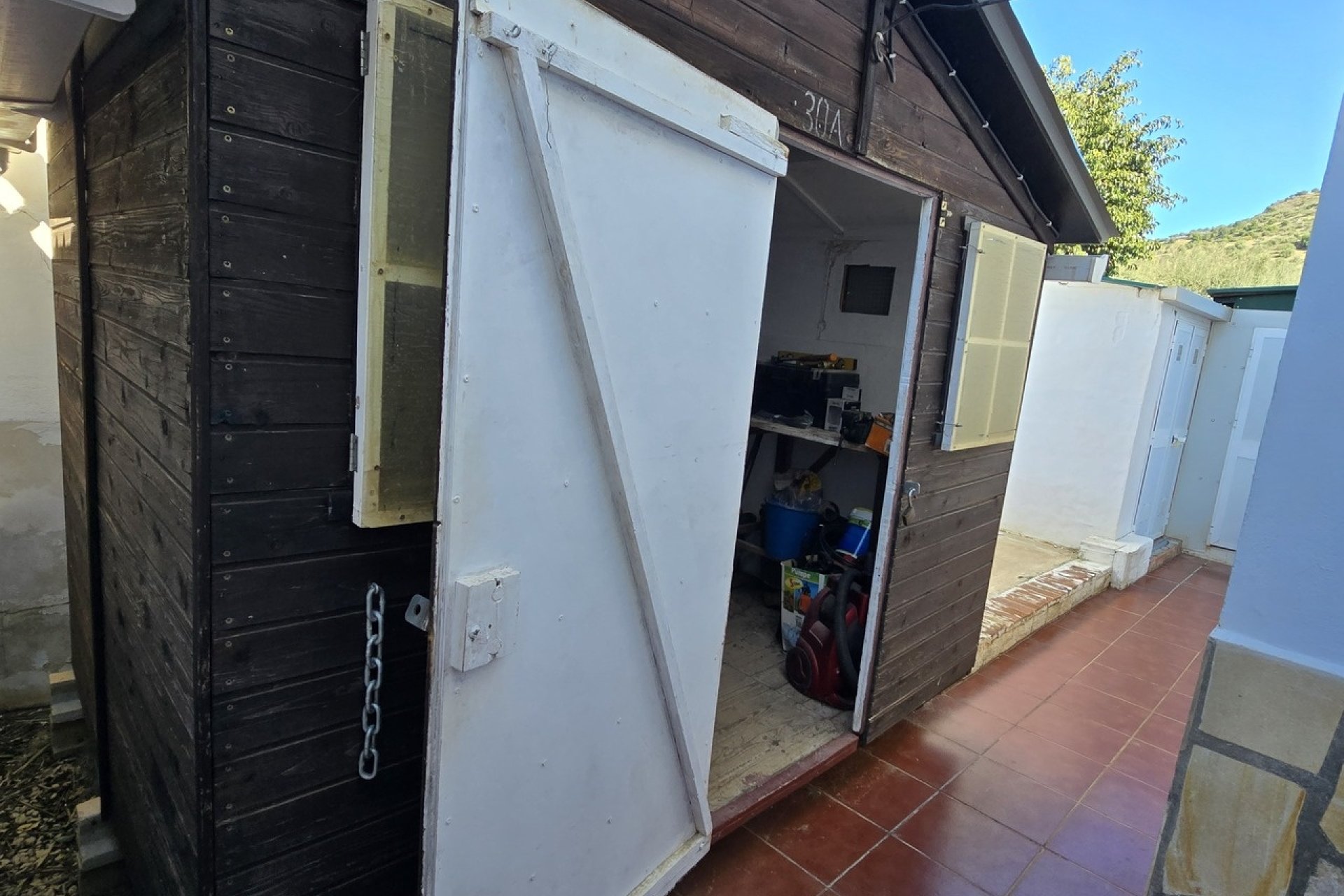 Reventa - Villa -
Vinuela - Inland