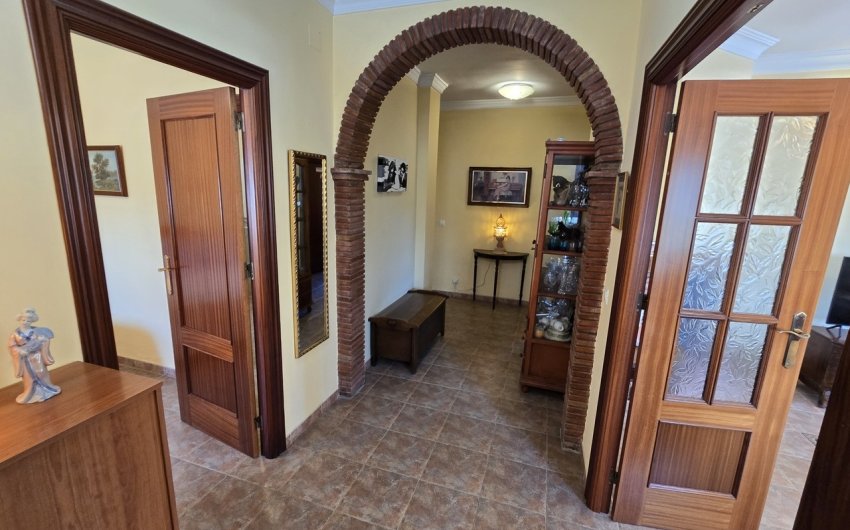 Reventa - Villa -
Vinuela - Inland