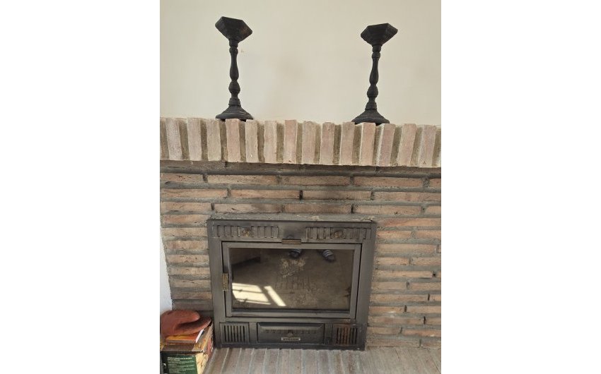 Reventa - Villa -
Vinuela - Inland