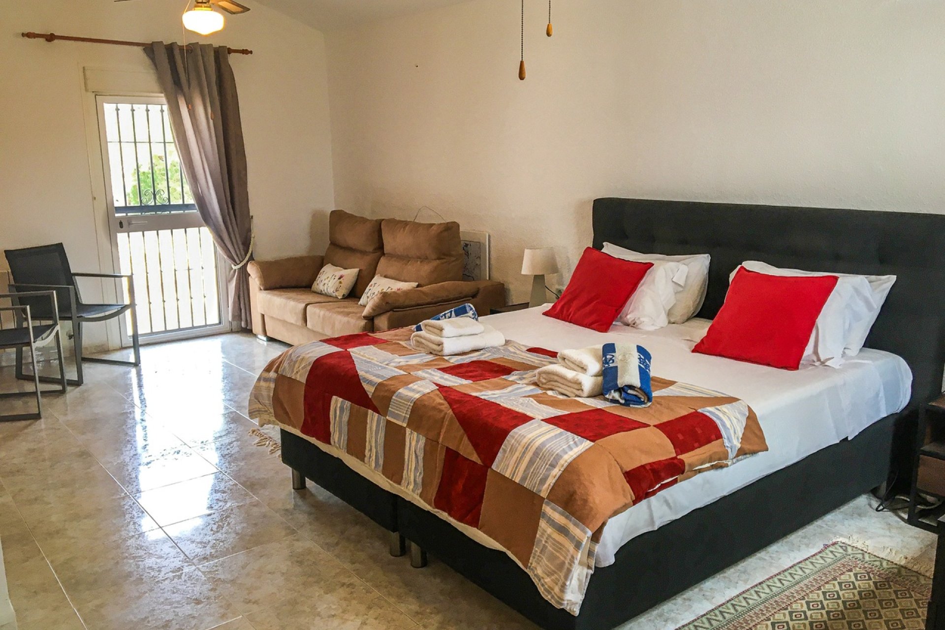 Reventa - Villa -
Vinuela - Inland