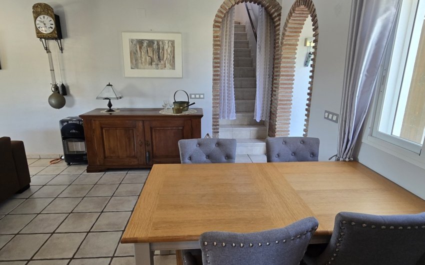 Reventa - Villa -
Vinuela - Inland