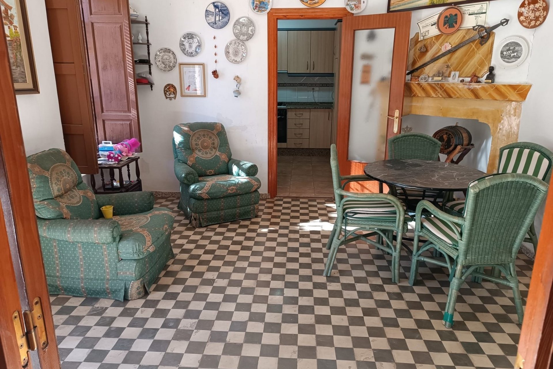 Reventa - Villa -
Yecla - Inland