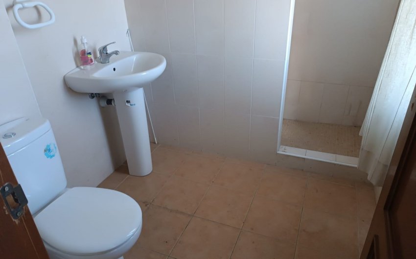 Reventa - Villa -
Yecla - Inland