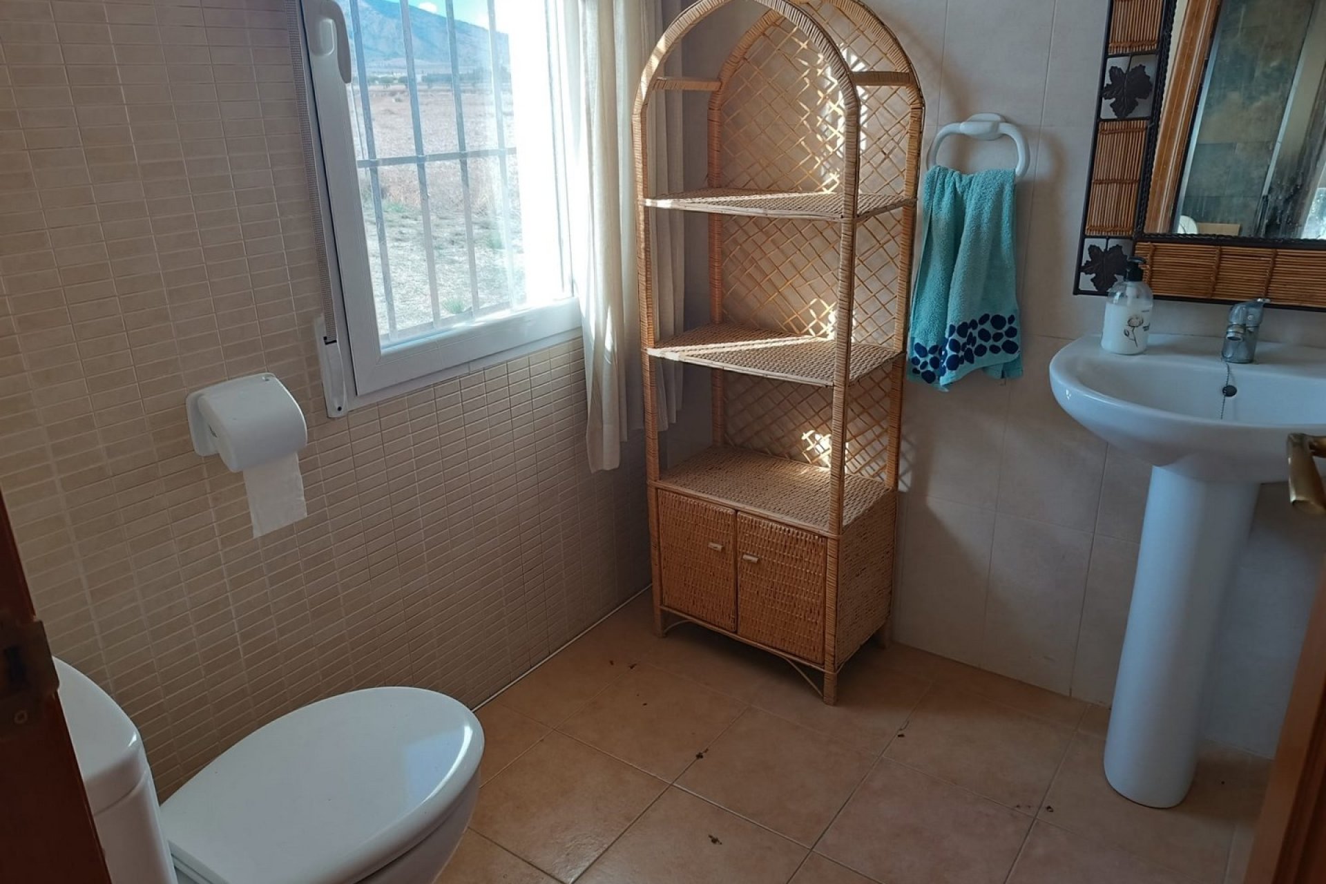 Reventa - Villa -
Yecla - Inland