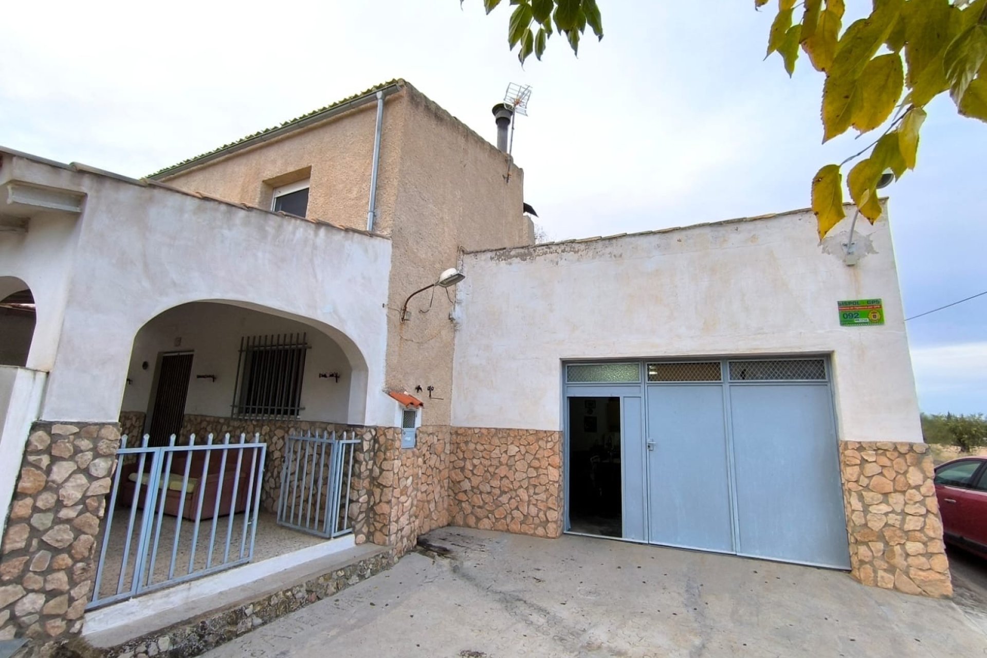 Reventa - Villa -
Yecla - Inland