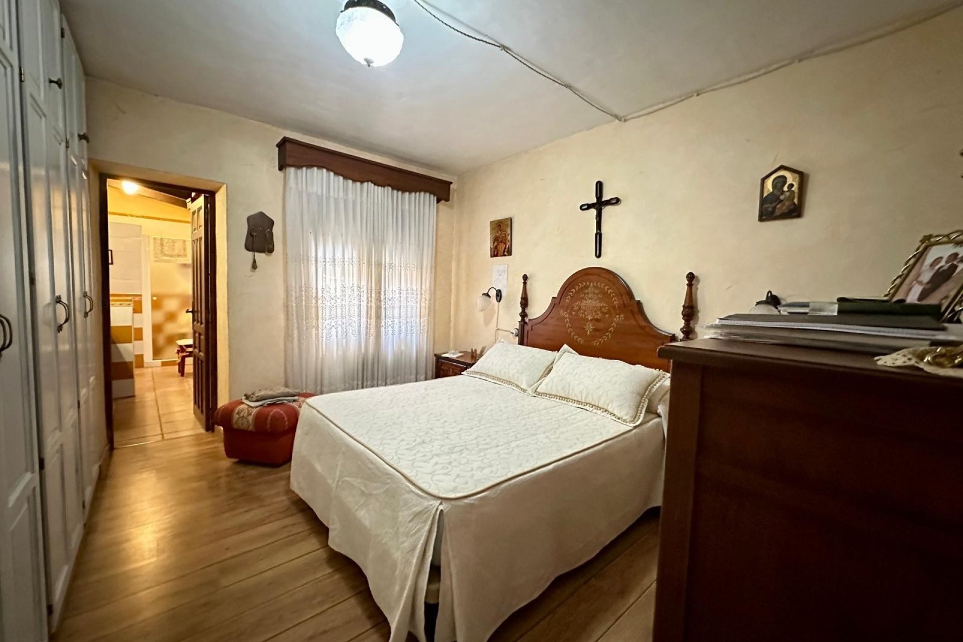 Reventa - Villa -
Yecla - Inland