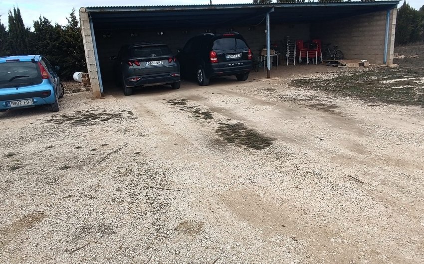 Reventa - Villa -
Yecla - Inland