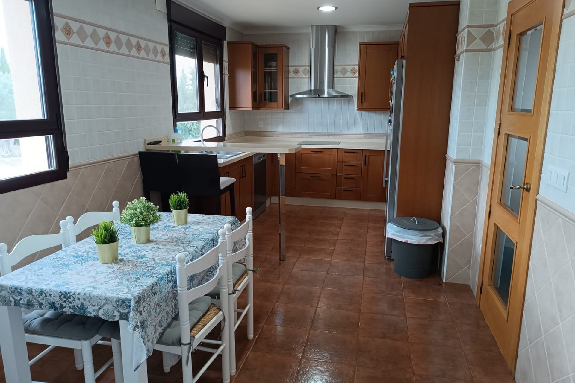 Reventa - Villa -
Yecla - Inland