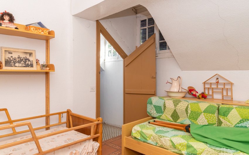Reventa - Villa -
Yecla - Inland