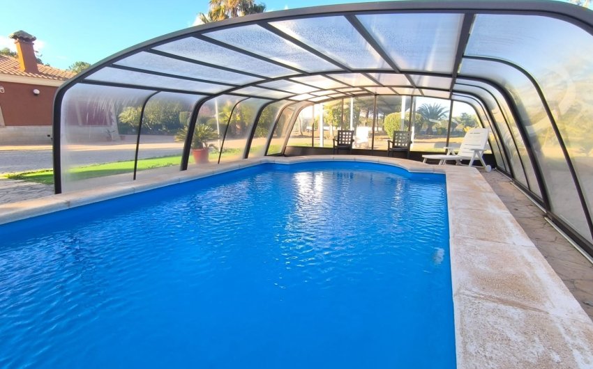 Reventa - Villa -
Yecla - Inland