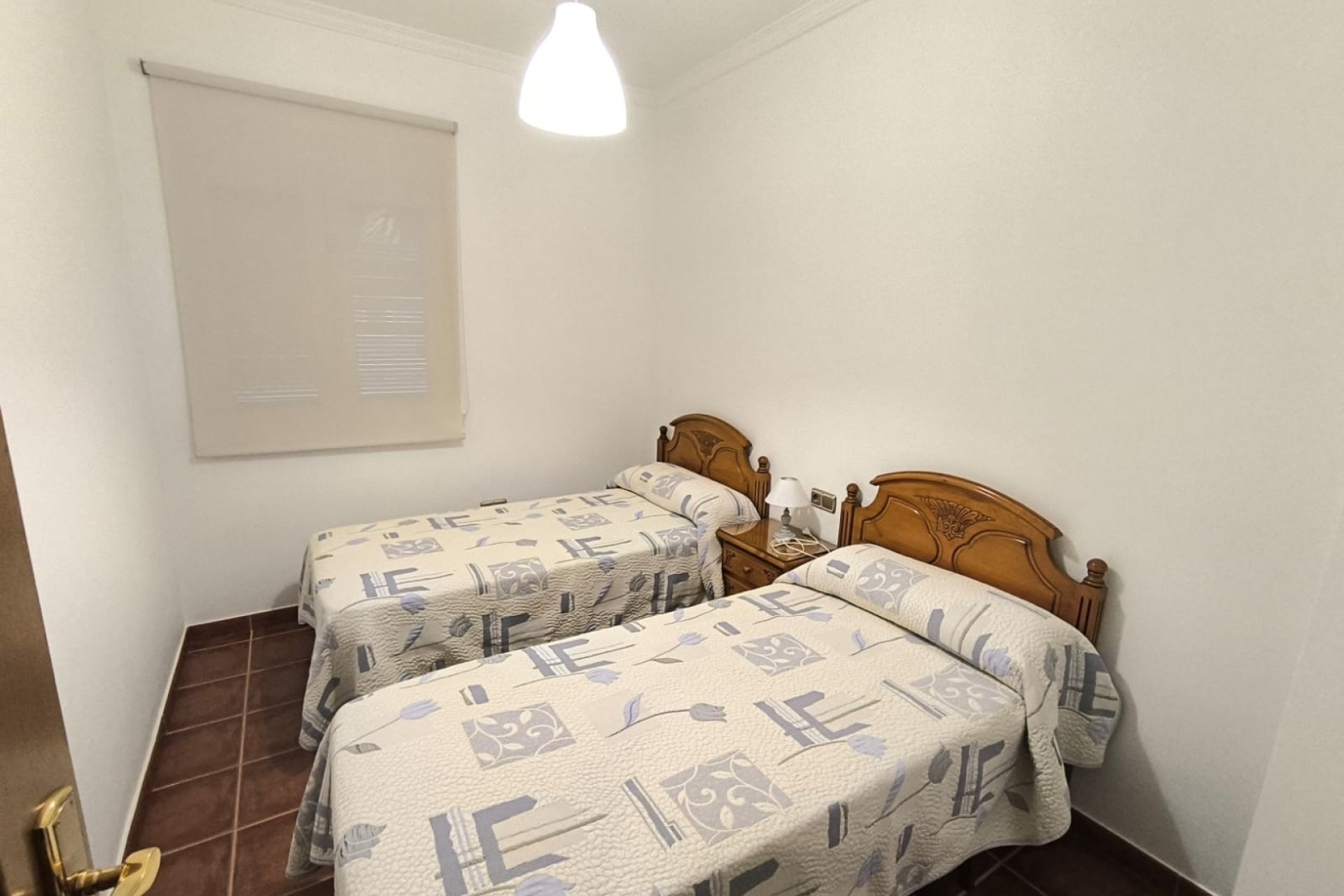 Reventa - Villa -
Yecla - Inland