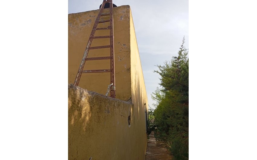 Reventa - Villa -
Yecla - Inland