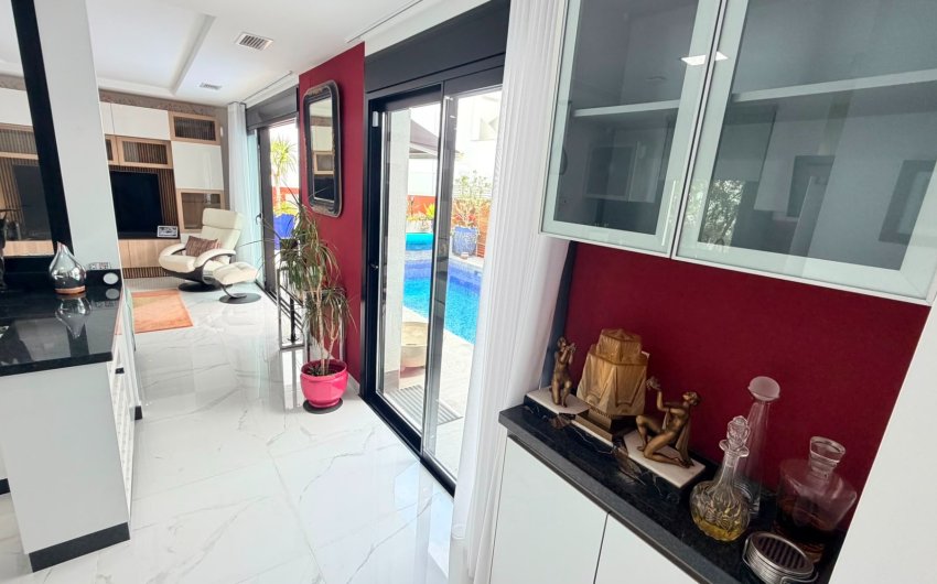 Revente - 4. House - Detached Villa -
Los Montesinos - La Herrada