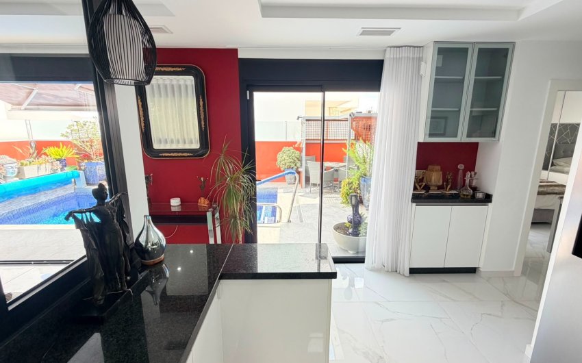 Revente - 4. House - Detached Villa -
Los Montesinos - La Herrada