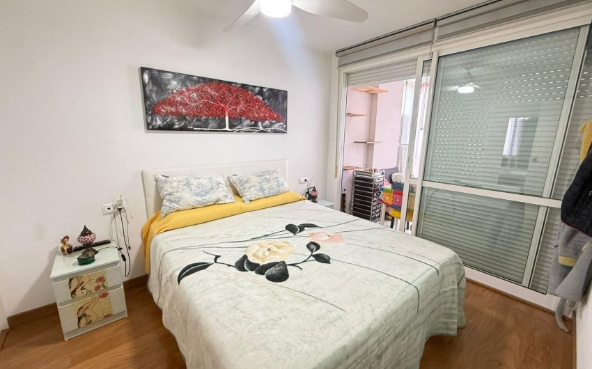 Revente - Apartamento -
Guardamar del Segura - Puerto Deportivo