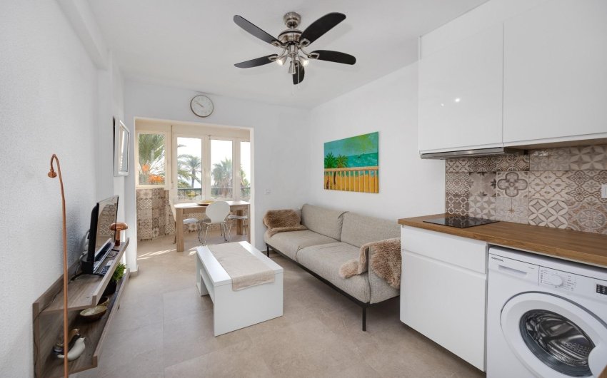 Revente - Apartamento -
Torrevieja - Cabo Cervera
