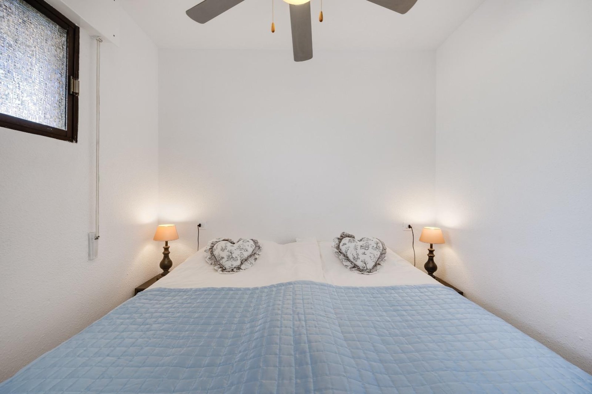 Revente - Apartamento -
Torrevieja - Cabo Cervera