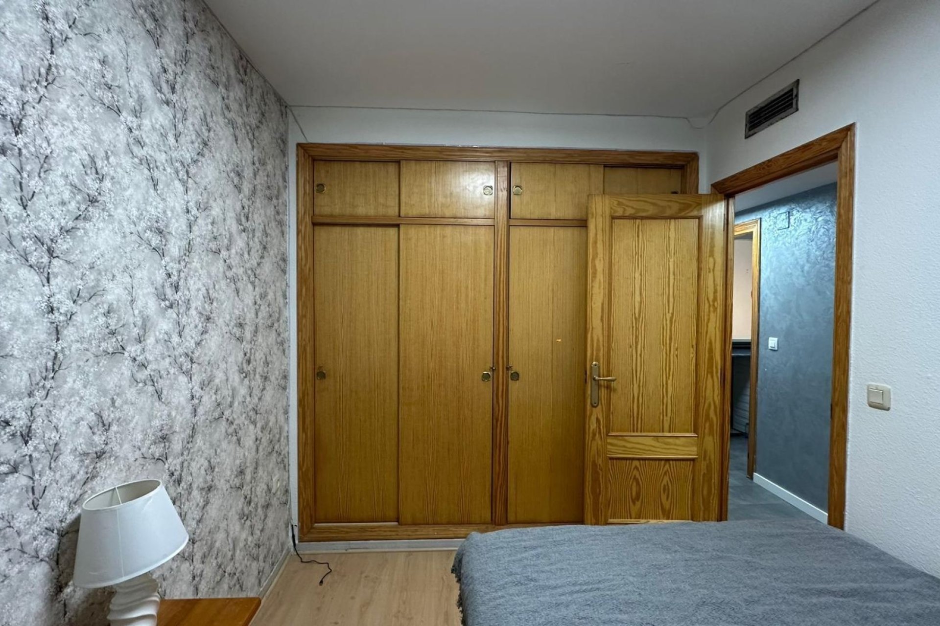 Revente - Apartamento -
Torrevieja - Centro