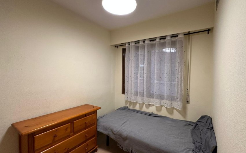 Revente - Apartamento -
Torrevieja - Centro