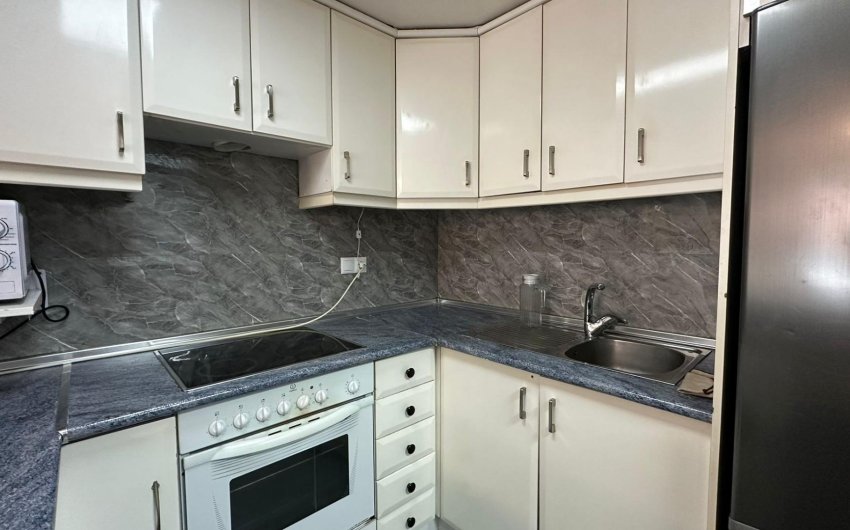 Revente - Apartamento -
Torrevieja - Centro