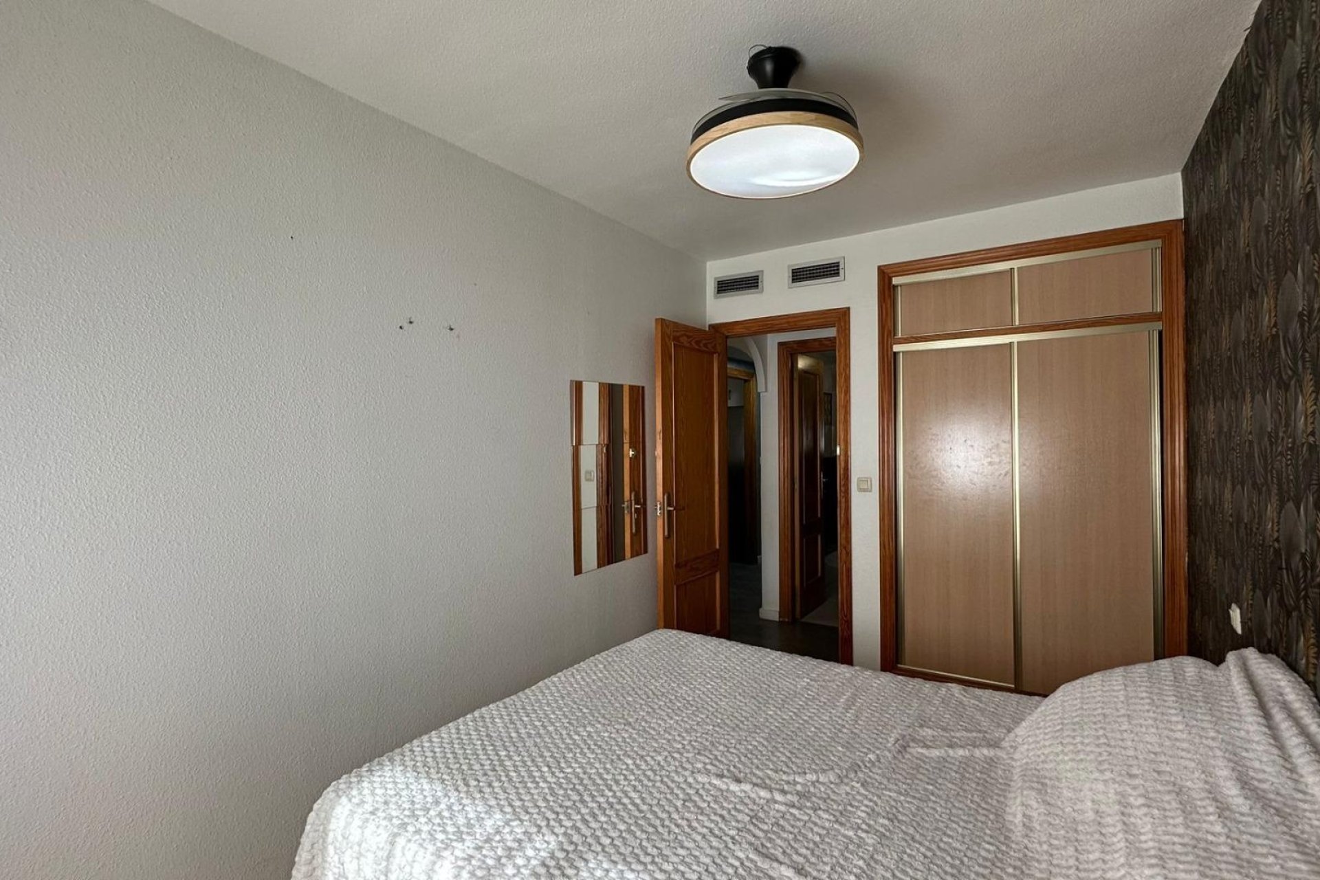 Revente - Apartamento -
Torrevieja - Centro
