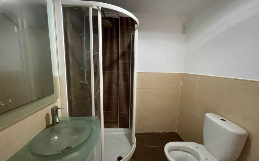 Revente - Apartamento -
Torrevieja - Centro