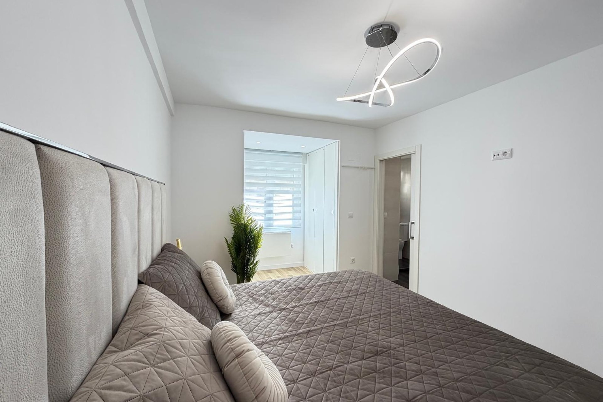Revente - Apartamento -
Torrevieja - Centro