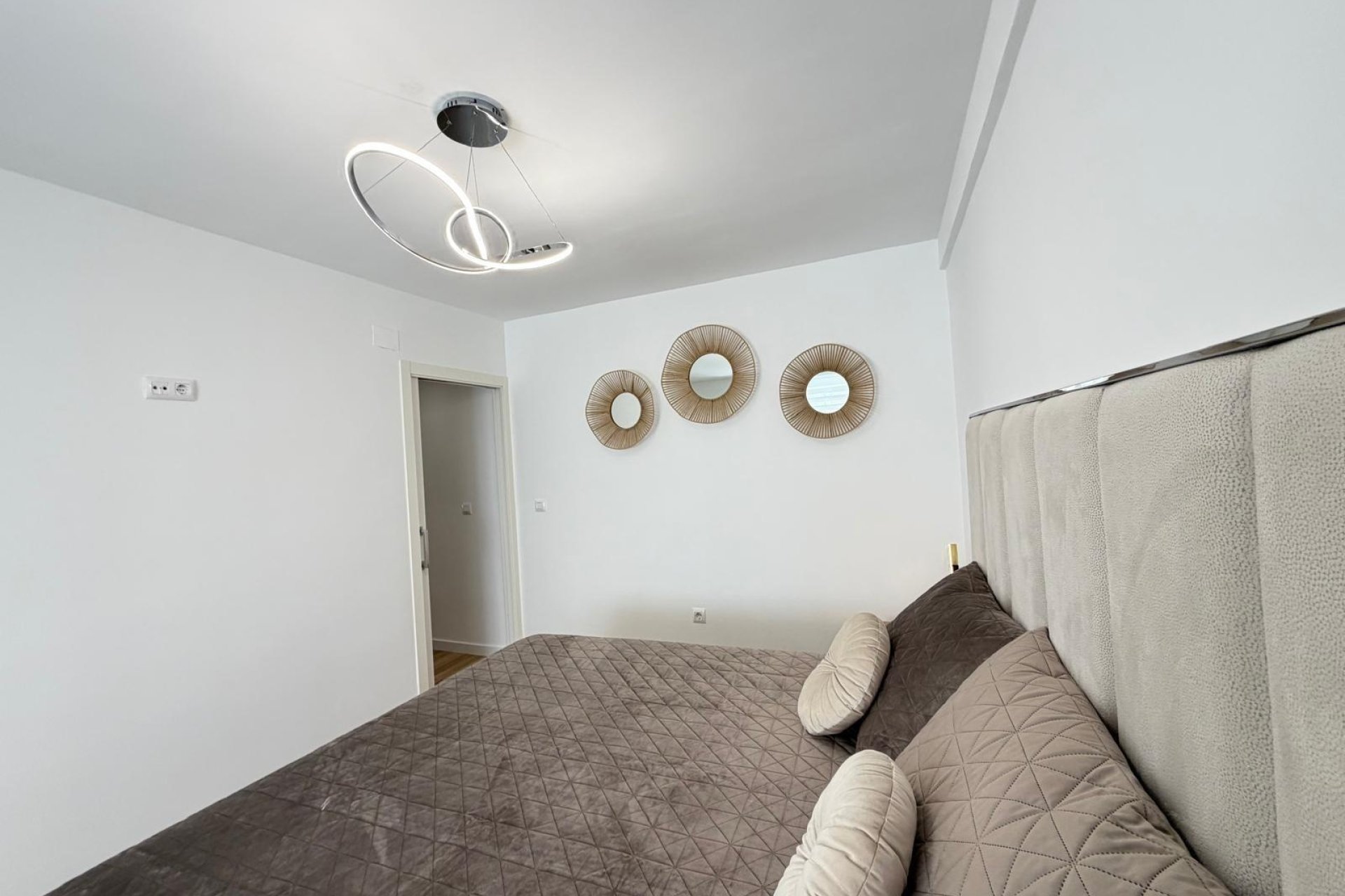 Revente - Apartamento -
Torrevieja - Centro
