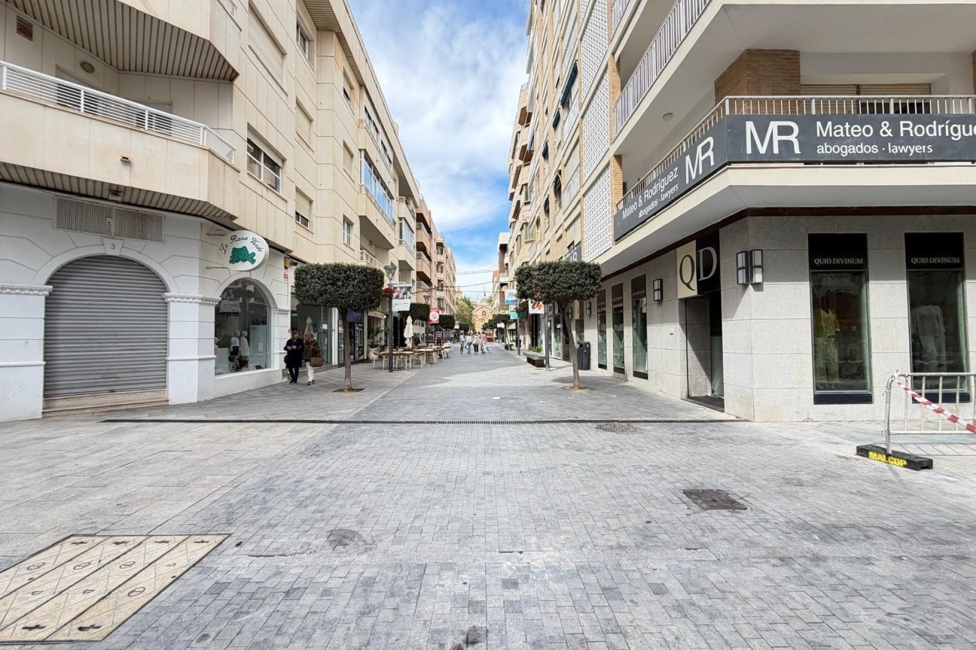 Revente - Apartamento -
Torrevieja - Centro
