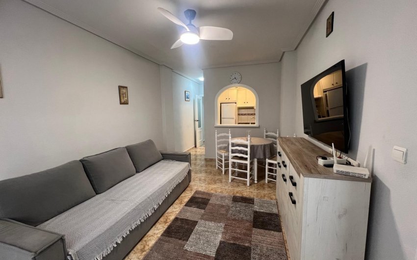 Revente - Apartamento -
Torrevieja - Centro