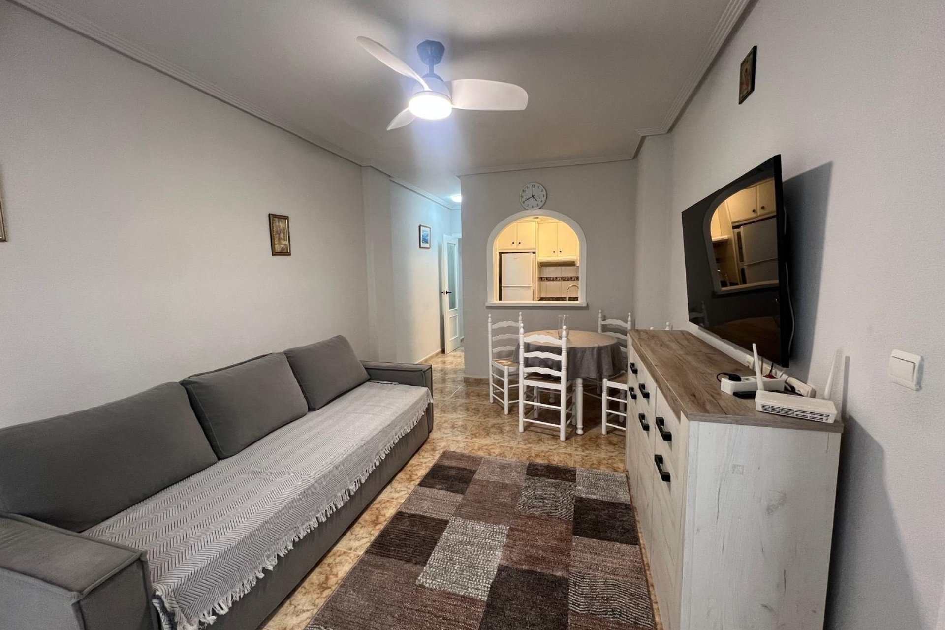 Revente - Apartamento -
Torrevieja - Centro