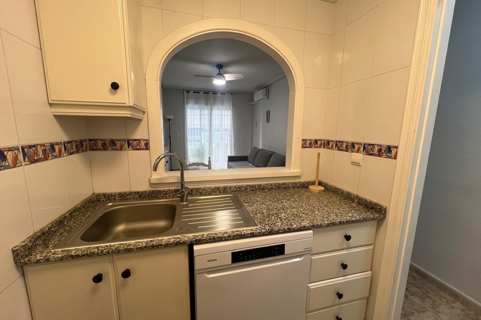 Revente - Apartamento -
Torrevieja - Centro