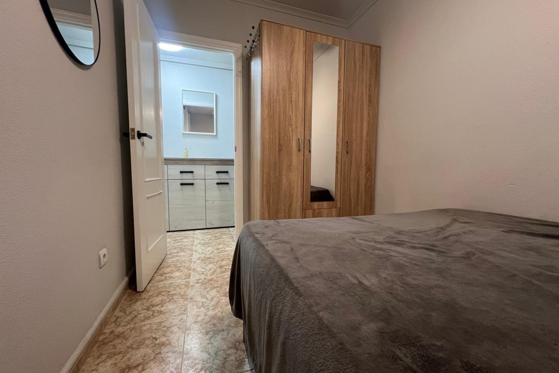 Revente - Apartamento -
Torrevieja - Centro