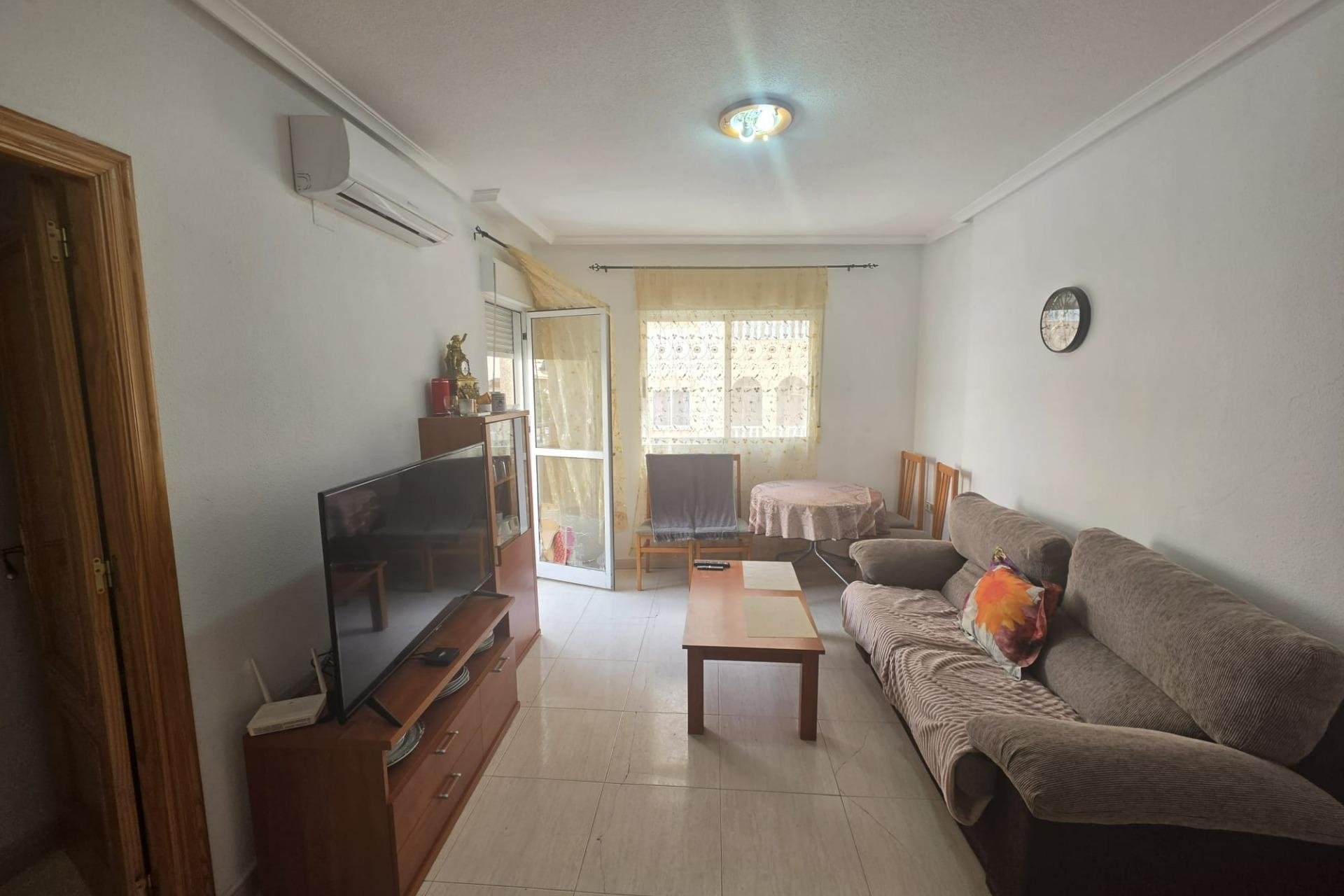 Revente - Apartamento -
Torrevieja - Centro