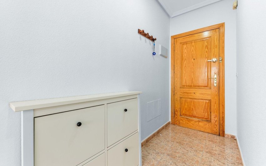 Revente - Apartamento -
Torrevieja - Centro